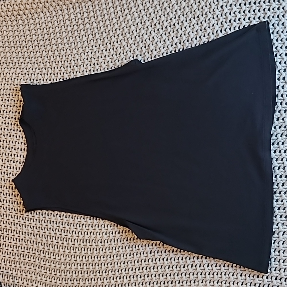Lululemon black tank top